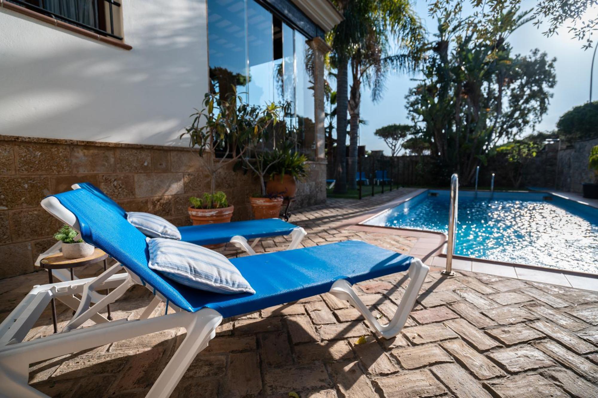 Hotel Azalea Playa Чиклана-де-ла-Фронтера Экстерьер фото