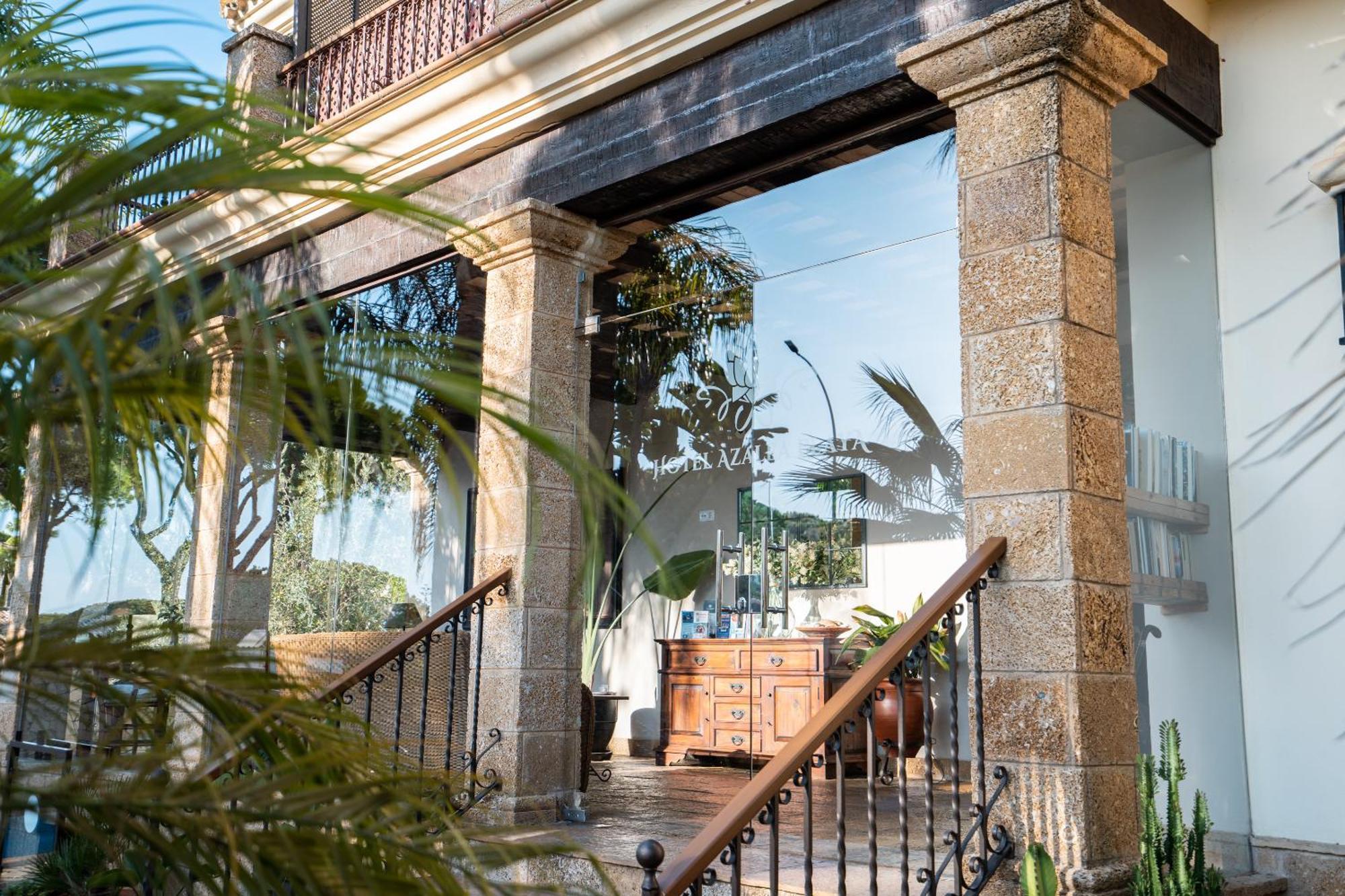 Hotel Azalea Playa Чиклана-де-ла-Фронтера Экстерьер фото